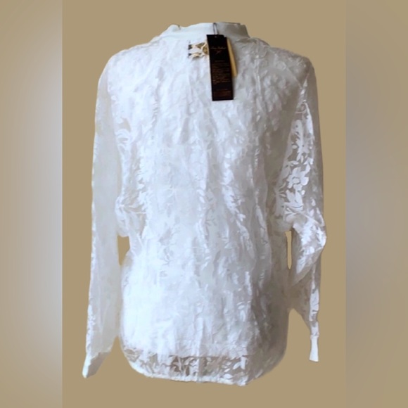 🌺Lady Ribbon NWT | New, White, Lace, Bat Wing, l/s, Small Top | Blouse🌸🌺 - Picture 8 of 11